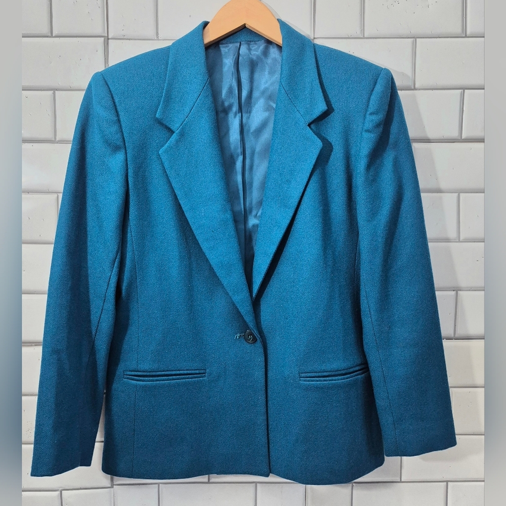 Cross Country Fashions Vintage Ladies 100% Wool One Button Front Blazer Pockets